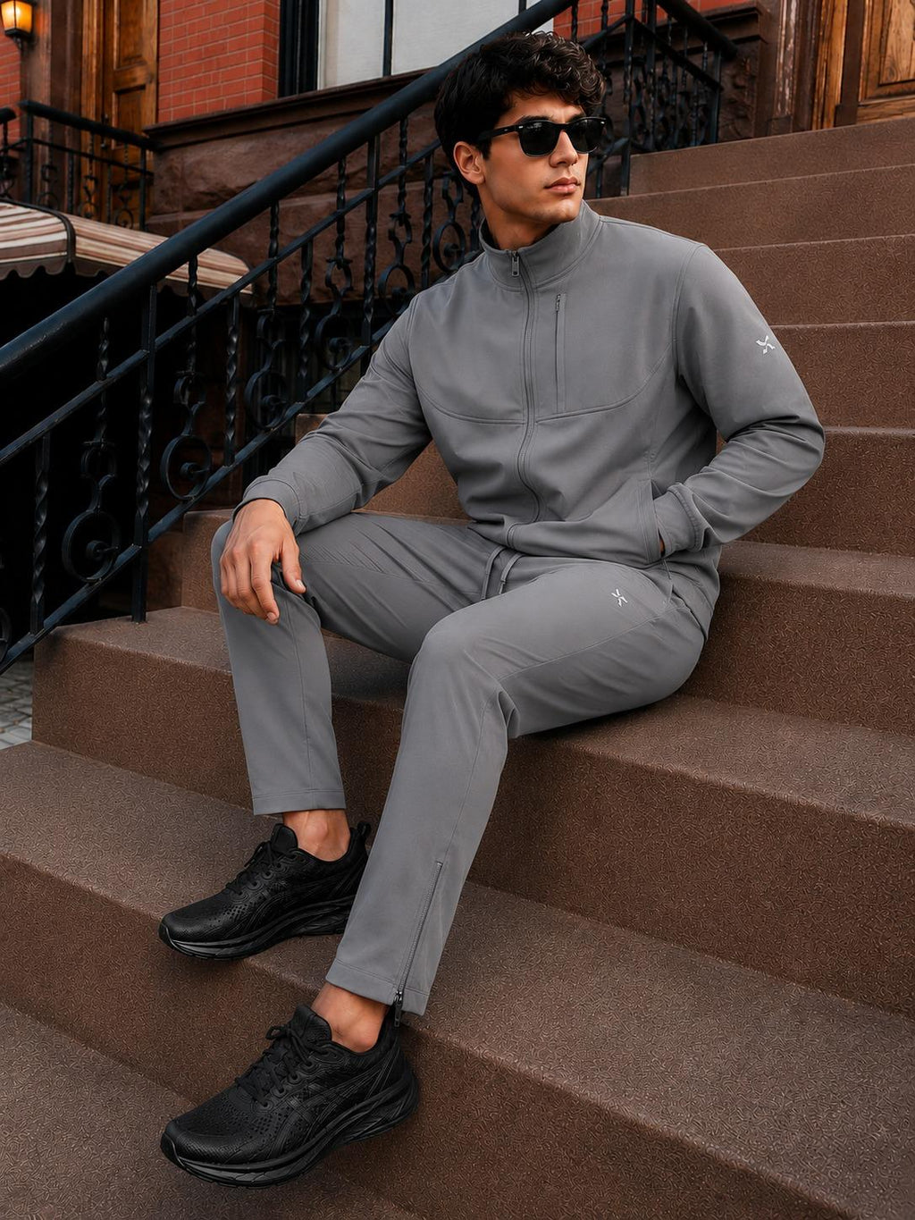 X Light Weight Pullover by HydreX