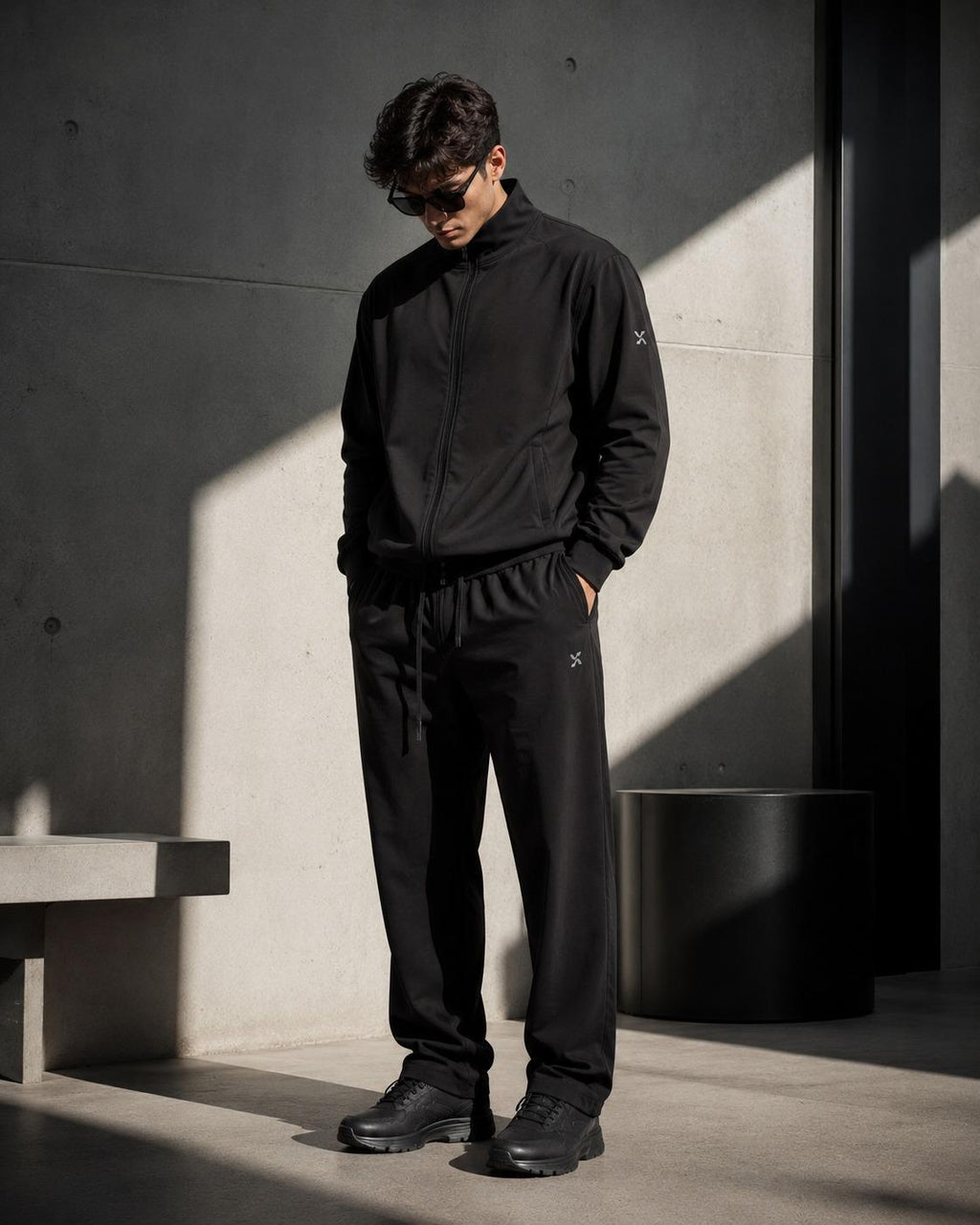 X Light Weight Pullover by HydreX